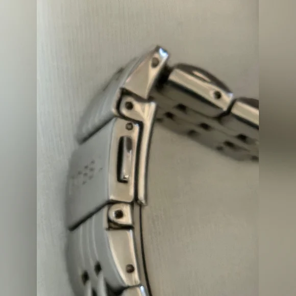 Fossil Watch JR-9948 Extremely Rare Pink Floating Face